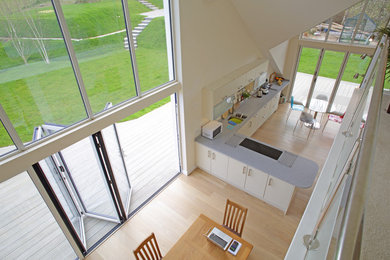 Inspiration for a contemporary home design in Devon.