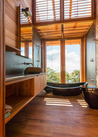 Contemporary Bathroom by Charissa Snijders Architect