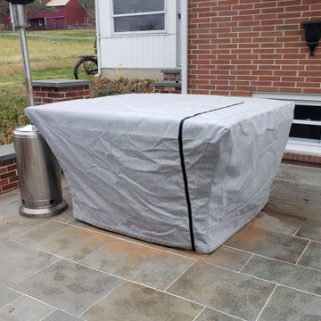 Custom outdoor kitchen cover