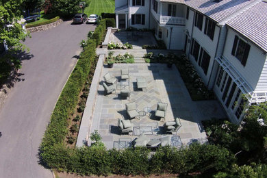 Example of a patio design in New York