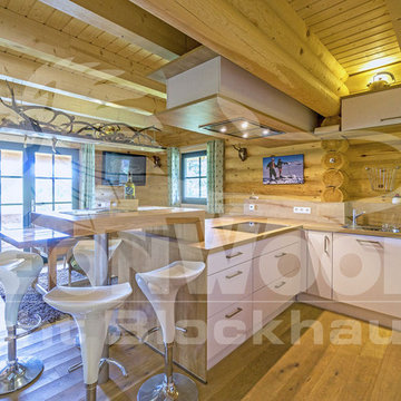 Blockhaus Waldschlösschen (ca. 133m²) | LéonWood