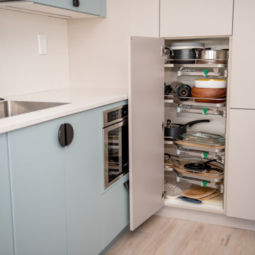 Contemporary Kitchen Remodel