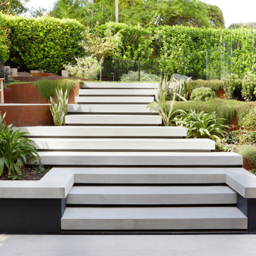 2022 Silver Award - Residential Design (Mid Scale) - Fifth Season Landscapes