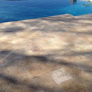 Ivory Travertine -Jumbo French Pattern