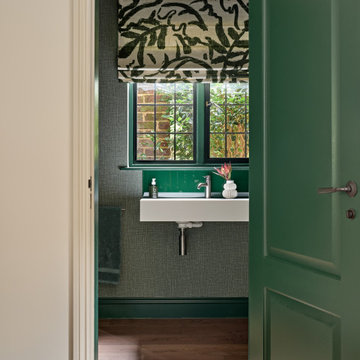 Arts & Crafts Home - Surrey