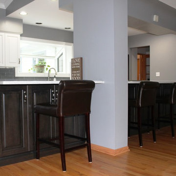 Grabill Cabinets Kitchen - Olde Towne in Custom Paint w/ Nickel Glaze & Mystic