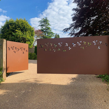 Bespoke Decorative Driveway Gate