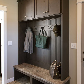 Showplace – Mud Room