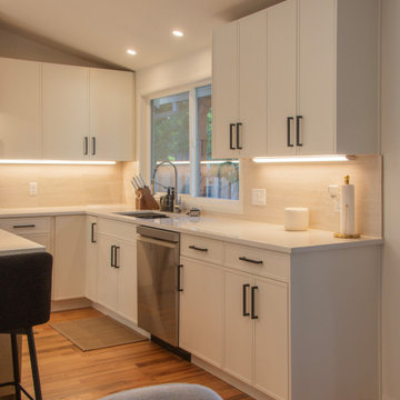 Beaverton Vaulted Ceilings & Open-Concept Kitchen Remodel