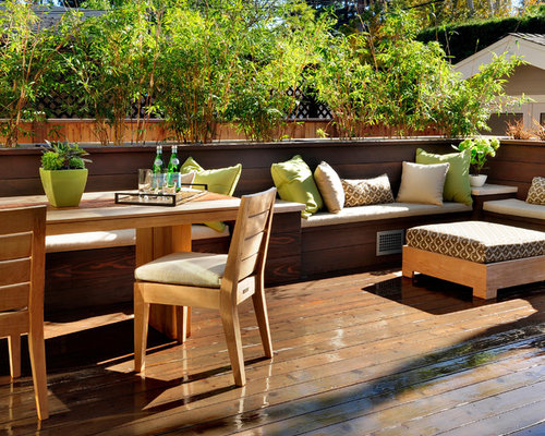 Best Built In Deck Seating Design Ideas & Remodel Pictures | Houzz - SaveEmail