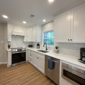 Showplace EVO Sterling Kitchen in Extra White