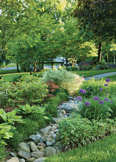 Good Read: ‘Landscaping Ideas That Work’