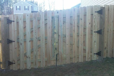 Shadow box fence