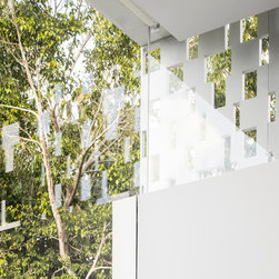 Cherry Blossom Villa - Windows And Doors