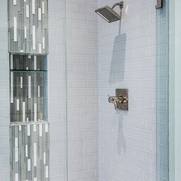 Dallas | Glade Creek | Master Bathroom (Revive)