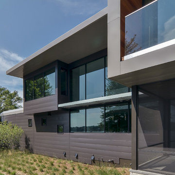 Edgewater Residence