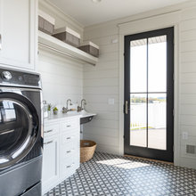 Wuichet Laundry Room