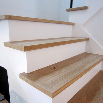 AMAGANSETT: 4" SOLID COUNTRY GRADE WHITE OAK INSTALLED /FINISHED NATURAL