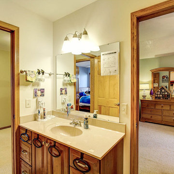 Upscale, Traditional, Pheasant Ridge Home