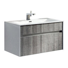400 West End Bathroom