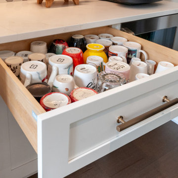 Cabinetry Interior Features
