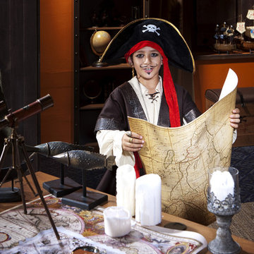 Pirate ship bedroom