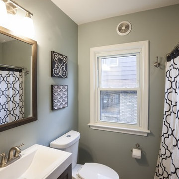 East Grand Rapids Cape Cod Remodel & Staging