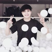 Geoff Lu's photo