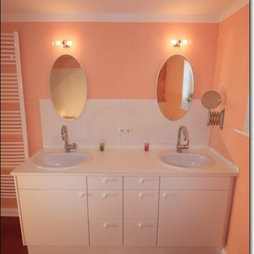 Badezimmermöbel
