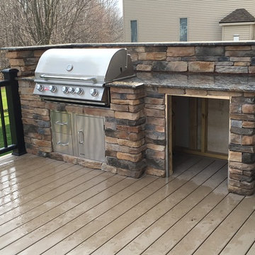 Outdoor built in grill