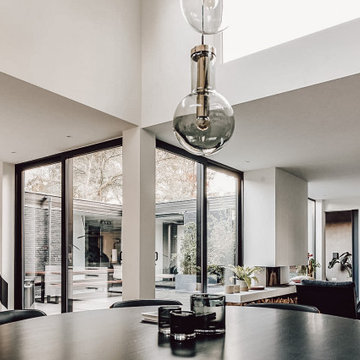 Cool bungalow with patio, Amsterdam