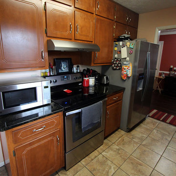 Kitchen Update: Romina Noche tile and Ubatuba Granite countertops