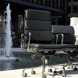 The Clyde Series: Out And About - Office Chairs