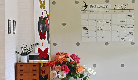 Entertaining: Throw a Fantastic Surprise Party (Without Being Caught!)