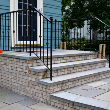 Avellino Custom Masonry- Railings