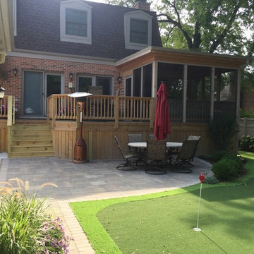 Screened Porch and Deck Combination in Evergreen Park, IL