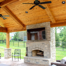 Outdoor Kitchen