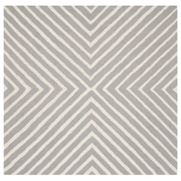 Safavieh Cambridge Collection CAM129 Rug, Silver/Ivory, 10' Square