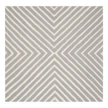 Safavieh Cambridge Collection CAM129 Rug, Silver/Ivory, 10' Square