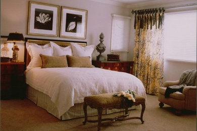 Inspiration for a mid-sized timeless bedroom remodel in San Francisco