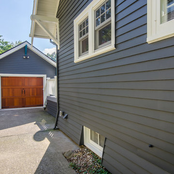 Laurelhurst Garage