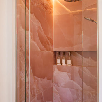 Teenage girl bathroom design in pink