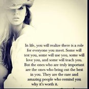Jill Scott's photo