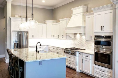 Example of a kitchen design in Orlando
