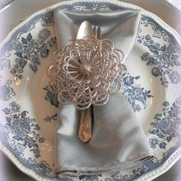 Easy DIY Christmas Napkin Ring Craft Project