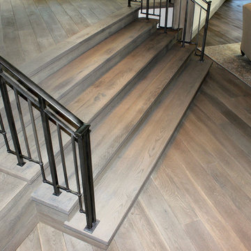 Wire-Brushed Wide Plank Oak