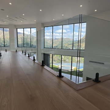 Agora Hills - Glass Railings