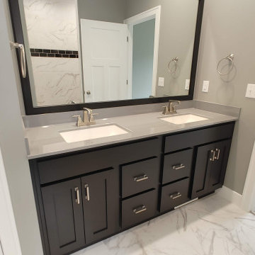 New Home Geneseo, IL Koch Cabinets Charcoal Blue Cambria Whitney 2021