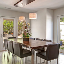 Dining Table / Chairs