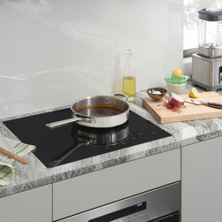 Wolf 24&rdquo; contemporary induction cooktop - Major Kitchen Appliances
